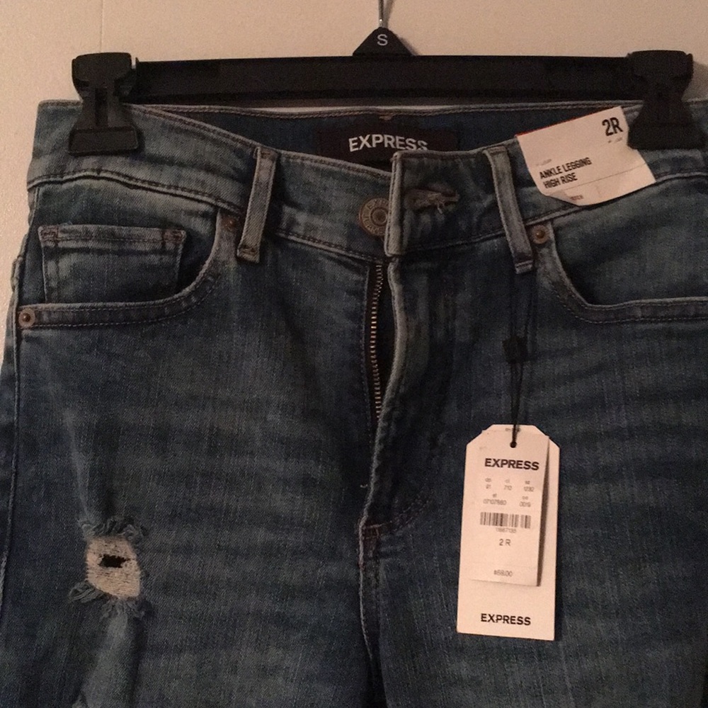 JEANS - Picture 2 of 8